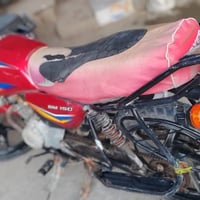 دراجه بوكسر موديل 18 أوراق سعره 550 وبيه مجال  .07765916570