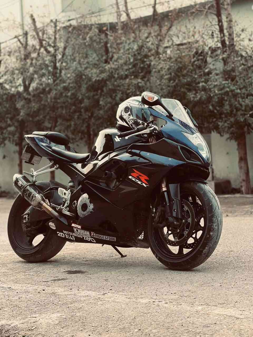 السلام عليكم
جكسر gsxr 1000 
موديل 2007 
مرقمه 
مكينه مكفوله 
سعر ب 55 وبيها مجال بسيط للشراي


**إذا كنت صاحب هذا الإعلان وتريد حذفه لأي سبب، رجاءا أرسل رسالة إلى الدعم الفني**