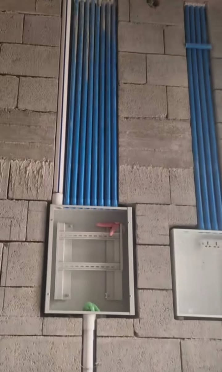 ⚡ تأسيس كهرباء احترافي في تكريت
تنفيذ تأسيس كهرباء كامل للمنازل والمباني
باستخدام مواد أصلية (بوري وسيمنز)
جودة عالية، أمان، وسرعة في التنفيذ
أسعار مناسبة واستشارة مجانية
📞 ***********
