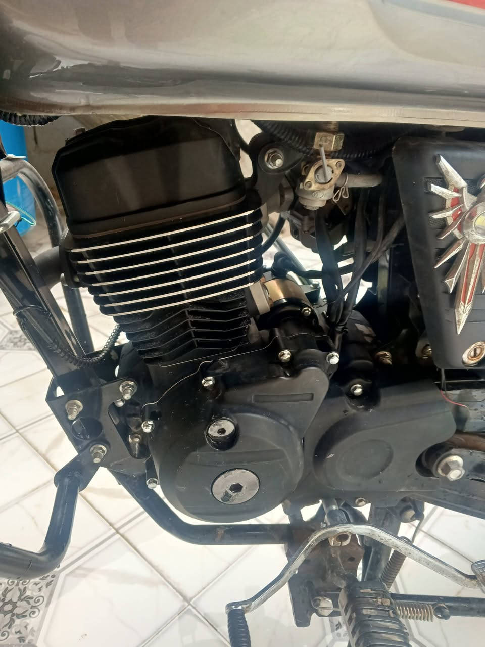 اوراق اصولي من ايد الي مطلعها من المعرض
طالعه بنهايه 23 دراجه فول نضافه كفاله عامه المحرك وكلشي
السعر 1400قفل


**إذا كنت صاحب هذا الإعلان وتريد حذفه لأي سبب، رجاءا أرسل رسالة إلى الدعم الفني**