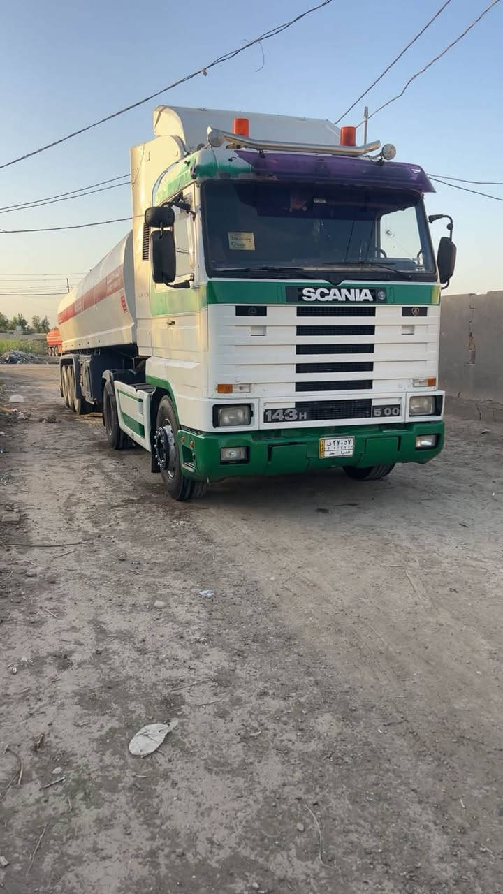 سكانيه للبيع سنويه جديده بسمي مكينه 500 كهربائي كير ٣/٣ اكسن بومه تخم تاير جي بي اس طوناج جديد ***********
