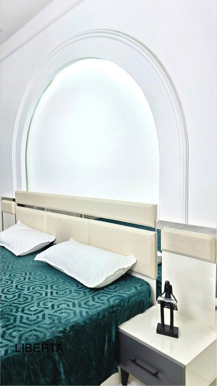 غرفه جديده تركيه
5 قطع  
بيها ضمان 5 سنوات 
السعر 535 
توصيل بغداد مجاني 
المحافظات 75 الف 
للحجز والاستفسار: ***********
