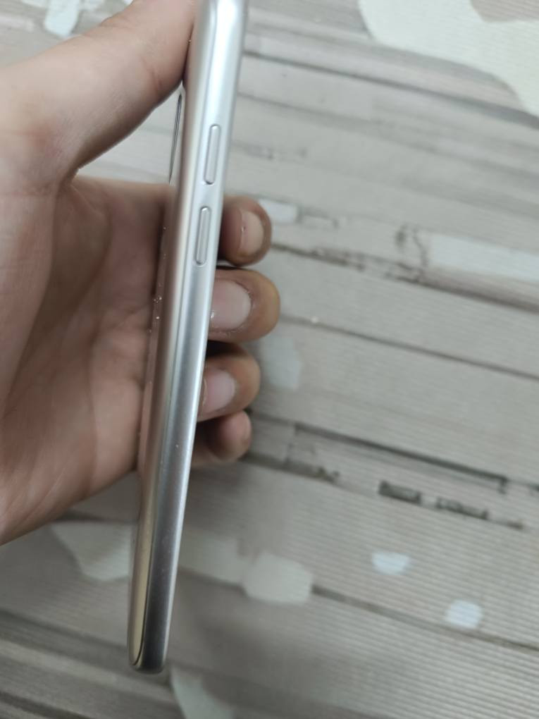 الاول كراند برايم2018 جهاز نضيف كل عيب مابي ذاكره16 

الثاني بوكو اكس 4برو 5G ذاكره256 بطارية5000 فقط يحتاج شاشه 

سعرهن ثنينهن55الف بي مجال بسيط كركوك, العراق


**إذا كنت صاحب هذا الإعلان وتريد حذفه لأي سبب، رجاءا أرسل رسالة إلى الدعم الفني**