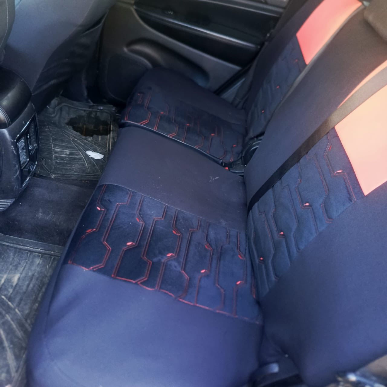 للبيع جيب.    موديل 2011

أمريكي.   بيه مكانات.  صبغ.  أبيع حزام 

بدون دواخل.   شرط الفحص.  

كير.  محرك.   صدر.   تبريد.  

جاهزه من كلشي.  V6

مكاني.  الفلوجه.  الكرمه. 

السعر.  140. ,$. وبي مجال 

***********
