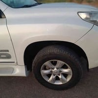 برادو 2013 TxL  فول مواصفات محرك 6 4000 الجاملغ الخلفي بي طلقه مال كسر...