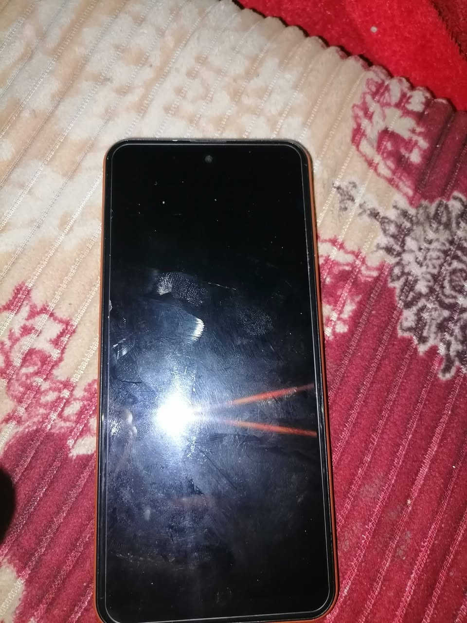 خوان جهاز 17برو ماكس كوبي للبيع تجي وياه كرتونته وحافضه مكاني كربلاء حي العامل السعر 80 نهايته وذا عندك مراوس نزلي الرقم ***********
