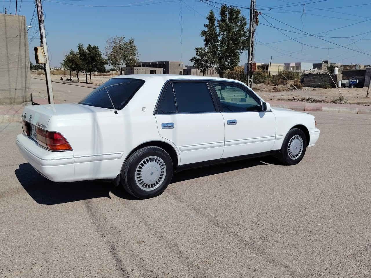 السلام عليكم راس الثور تكم ايسر بلاد مديل 98 رقم انبار بسمي سنويه لل 30 مصفرة غرامات مكفوله من الكص و نقل جثه والشرعيات  تحويل ثاني يوم محرك و كير  وحداديه كفاله  سعر 105 ابيها مجال للشراي مكانها واسط الاحرار  الاستفسار على هذا الرقم ***********
