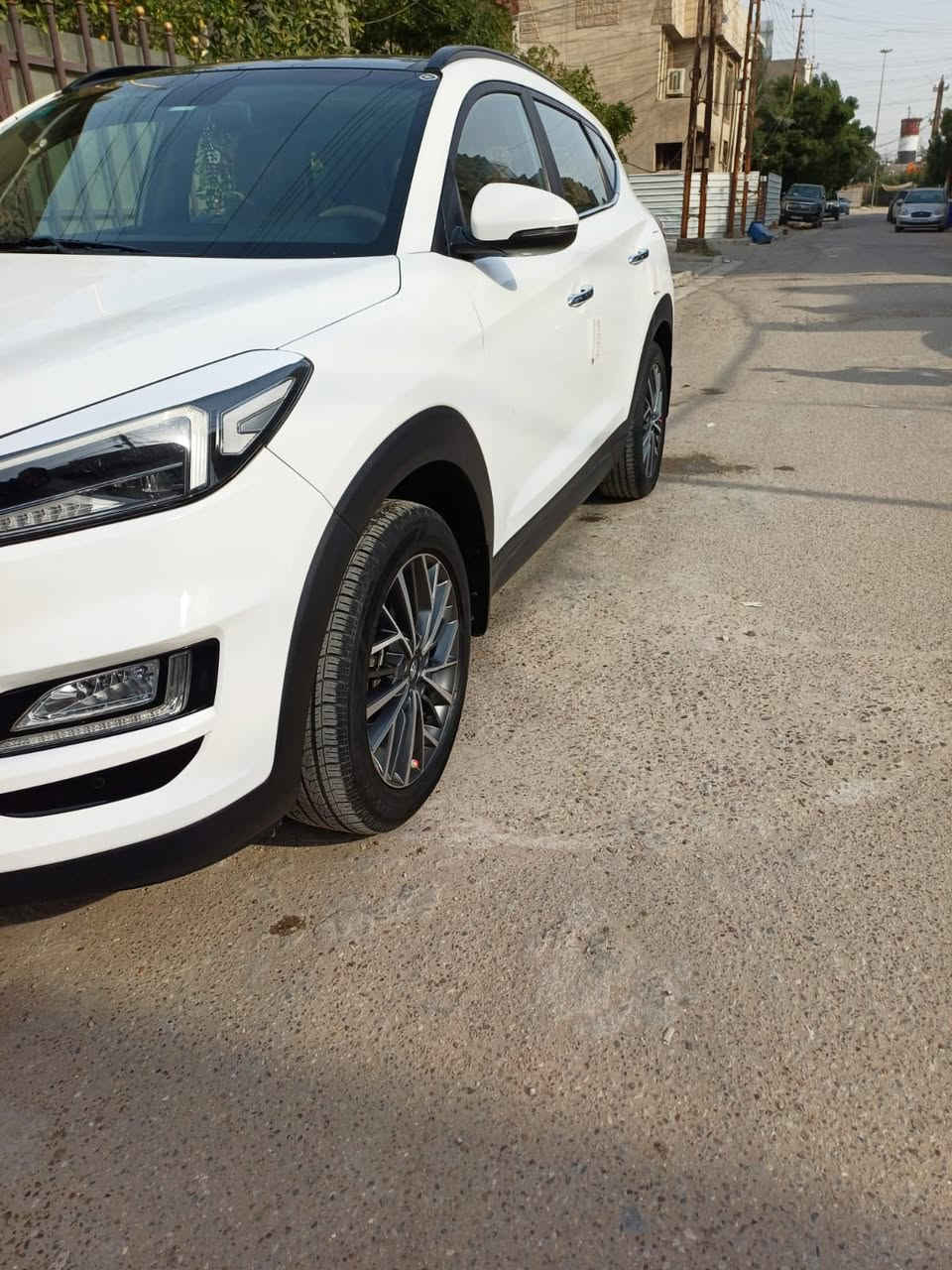 السلام عليكم توسان 20 الگاصد ماشية 80الف السعر 21 وبيها مجال السيارة احلى من الصور فول مكلف بالنشر هذا رقم صاحبها 
***********
