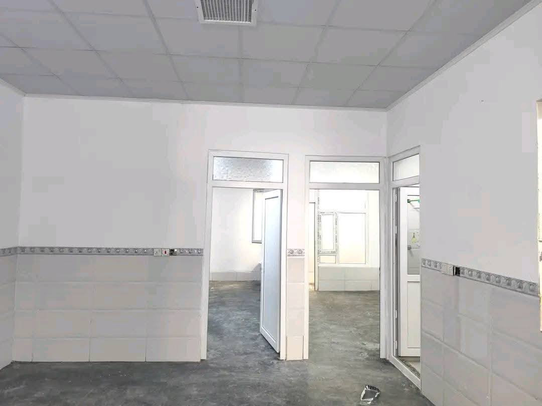 خــانووبـۆمـاڵی فقیر لـەڕزگـاری نرخی165گڵاومعملـە120م
پــەلــەبـــــــکەو خـۆت لـە خـانووکـرێ ڕزگـــــاکــــــــــــــــە
خـۆت لـە بـۆڵ بـۆڵـی خــاوان مـاڵ نـجات بـدە کــریــــــــاران
130هـەزار کــرێ دەکــــــات گـەر بـۆکـــرێ بـیکریت کـریاران

#خانووی_هەرزان بۆ فرۆشتن ⛪💒
ناونیشان 📍کەلار _ ناحیەی ڕزگاری (سموود) 

◼️ گەڕەکی سەنگاوییەکان 🌆🌃 کەماڵەییەکان
◼️ ڕووبەری 6 بە 20 = 120 مەترە 📏📐
◼️ڕیگەبیدان بە مەرجی وە کالە
◼️ خانوویەکی زۆر جوانە ✅
◼️ تازەیەو  دەکتی مەرکەزی بۆ کراوە✅

🔴 ژوورەکانی ئەم خانووە پێکهاتووە لە ⬇️

🔶 میوان 🪑🚪
🔶 مساعد مطبخ 🍽️🫖
🔶 مطبخ 🍽️🫖
🔶 هۆڵێک 🖼️
🔶 دوو ژووری نوستن 🛋️🛏️
🔶 ڕۆشنایی 🪟
🔶 مشتەمەلات 🛁🚿

بۆ زانینی نرخ 💵 تەنها خاڵێک لە کۆمێنت دانێ 
ژم*********** پــــــــاشــــــــــا کرێن فــــــــــرۆشــــــتن
ژم***********هێمـــــــــــــن بـۆکرێن خــــــــــانوووو
