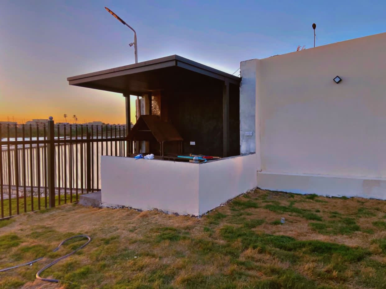 السلام عليكم  📍 بغداد الزعفرانيه 
يتوفر لدينا حجز مزرعه طيلة ايام الاسبوع 🌴
علماً ان مزرعه موثقه بتطبيق اجرلي
⭕️ يوجد لدينا نظام شفتات 🔴
-يبدا الشفت النهاري من الساعة 8 صباحا الى الساعه 6 مساءاً
-يبدا الشفت المسائي من الساعة 8 مساءاً الى الساعة 7 صباحاً
📍للحجز و الاستفسار يرجى الاتصال على الرقم التالي :
***********
