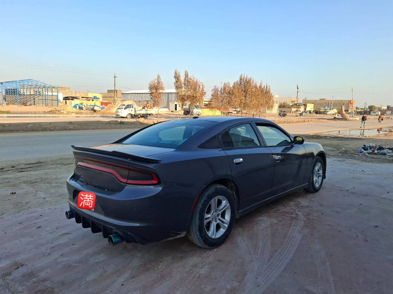 يا الله جوة السووك 168 ورقة 18 اصلل
جارجر 2018 باسمي ماشية ١٥٠ الف كيلوو 

كفالة عامة عدة بنيد محدث فقط

السيارة اني مستوردها صارلها ٧ سنين علة ايدي 

جاهزة محرك وكير وحدادية 

مكاني بابل السعر 168 ورقة 

***********
