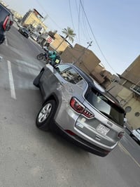 جيب كومباس • للبيع • مراسلة