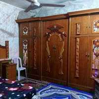 غرفة خشب • 6باب • بغداد المشتل