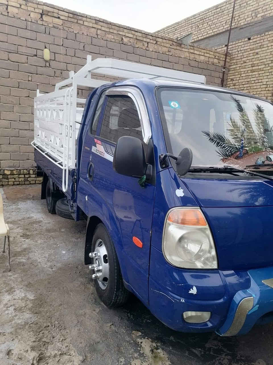 سلام عليكم كيه بنگو فحل مسكر موديل 2009 سياره مكفوله رقم نكليزي جاهزه السعر 110 وبيه مجال اتصال ***********
