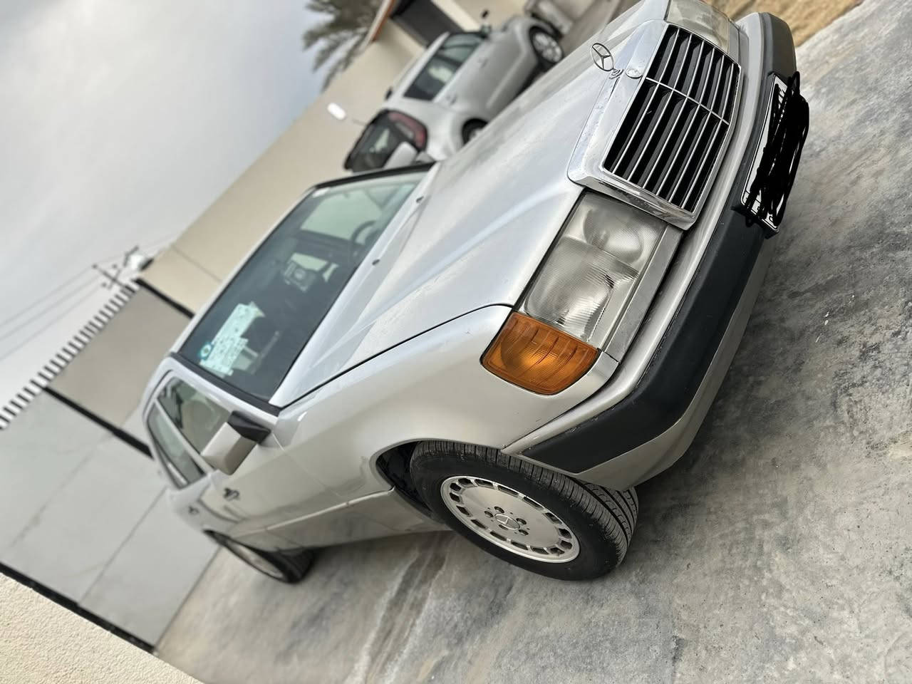 من رخصه الادمن العزيز
سلام عليكم اخوان

مارسدس دب موديل 1988رقم بابل  💁🏻إنكليزي تحويل مباشر

مصبوغه عام جماليه بلاضربه قويه ❤️

مكينه بلاديه قبق اسود جاهزه من كولشي 🤝

سلايت شغال 

تبريد

حداديه

تخم تاير

غرفه جديده نيلي جلدكهربائي

كهربائيات كلها شغاله

جام الأمامي كهربائي

السياره مصلحه جديد متعوب عليها 

السعر 64❤️❤️ مجال للشراي✌️

 أي استفسار بخصوص السعر 👉*********** 👉مكاني كربلاء غير متواجد ع الخاص فقط اتصال👉
