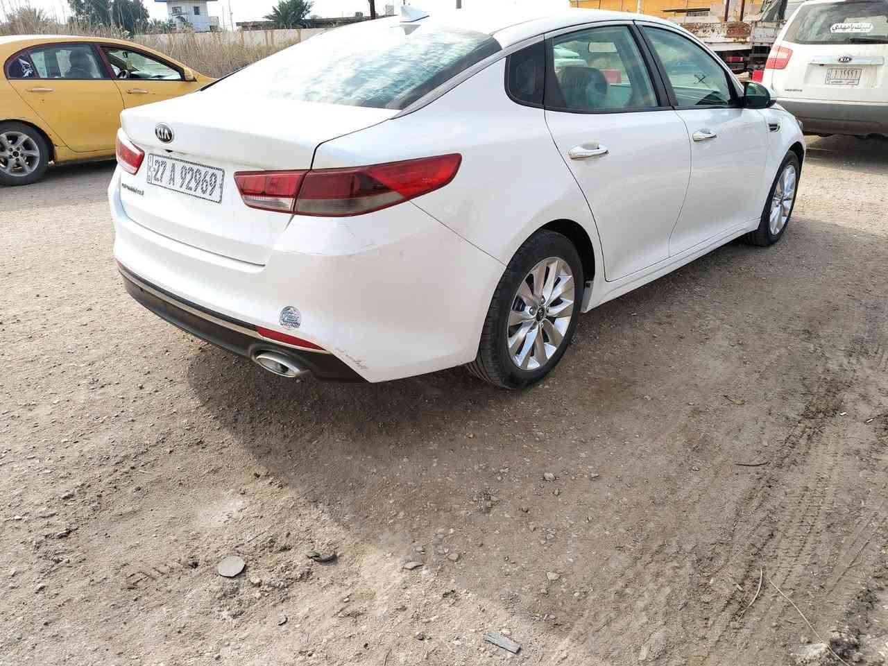 سلام عليكم ورحمة الله وبركاته البيع او مرواوس اوبتيما  موديل 2017رقم ذي قار حره تحويل ثاني يوم تبديل بنيد فقط الجاملغ الخلفي بي صبغ فقط السياره جاهزء مابيه اي نقص ويل كب شاشه كامره اشاره بل مرايه مكان ناصريه المركز ات عله الرقم ***********
