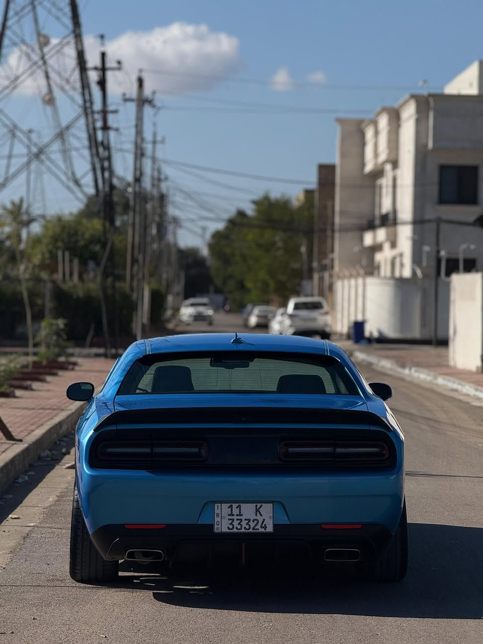 جالنجر لون بحري مميز رقم بغداد
موديل 2016 فول مواصفات ١/١ عدا الفتحة محرك 6 سلندر 
كشنات كهربائي تدفئة تبريد جلد رادارات
السيارة وارد كندي دخول بدون حادث مكفولة من الشواصي واللغود بيها صبغ 3 قطع 
السعر 150$  
للاتصال ***********
مكان السيارة بغداد السيدية تقاطع الدرويش
