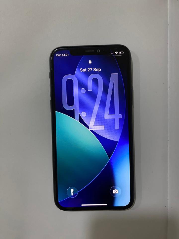 11 بروماكس
دبل سيم✅✅✅
256 الذاكرة
فيس ايد شغال شرط💯
الجهاز اخو الجديد👌
باتري 100 ✅
مستبدل الباتري فقط
والباقي نورمال 
السعر ٣٣٠ وبي مجال بسيط

***********
***********
مكاني ايمن
