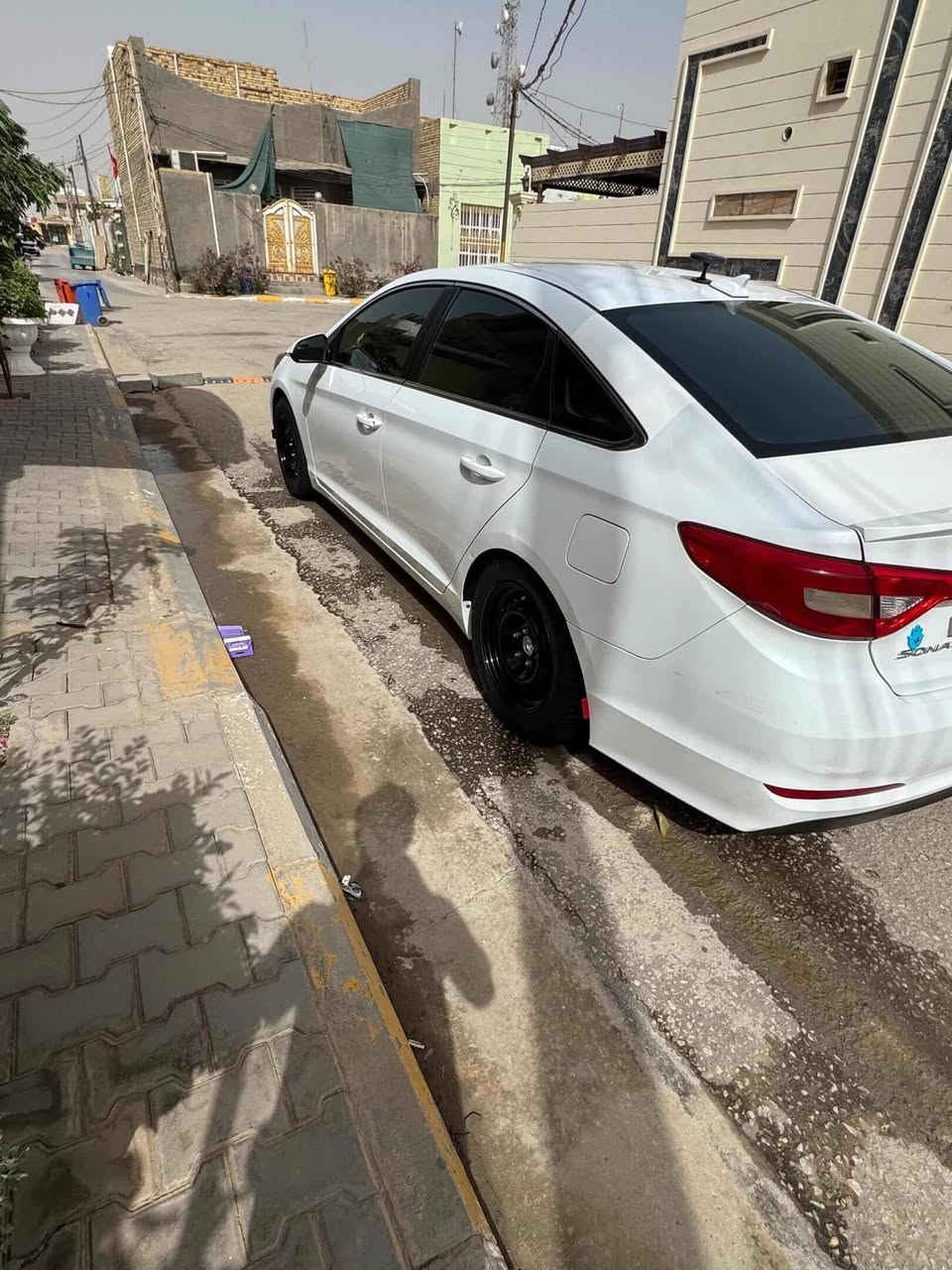 سوناتا 2017 نضيفه فول بيها تقشيرات شويه
للبيع ضروري مستعجل عليها عندي ضرف
120وبيها مجال ل118او 115
***********
