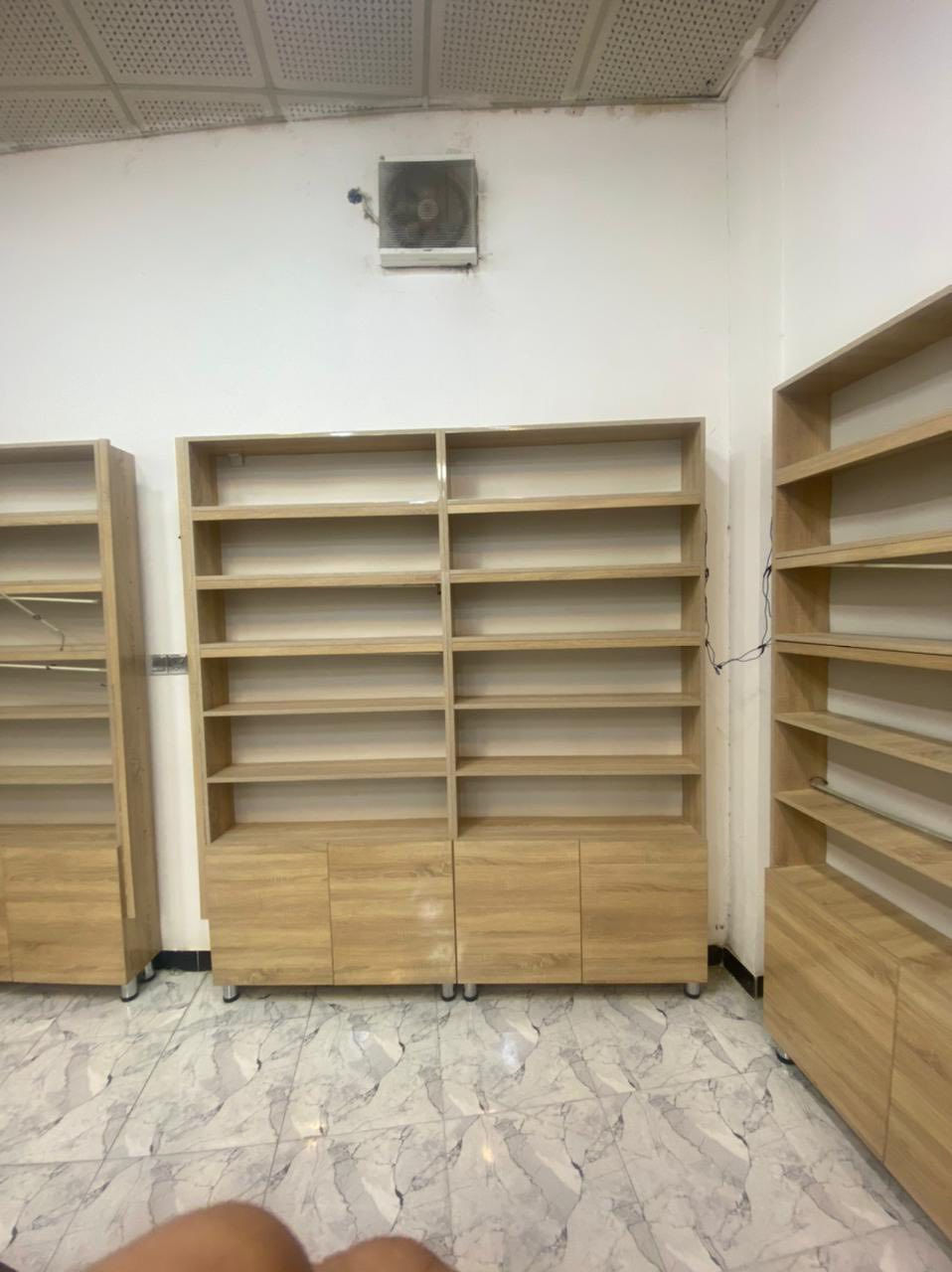 متوفر باترينات للبيع كاملة مع الكاشير وغير مستخدمة فقط مشدودة 
للأستفسار الاتصال على الرقم  ***********
