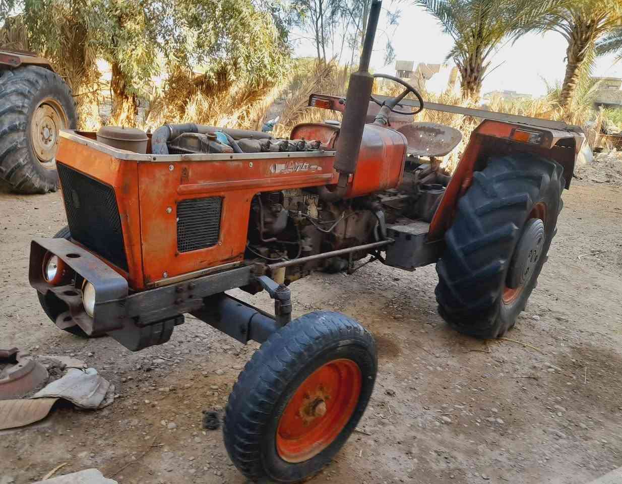 للبيع عنتر موديل 90 كتاب شركه كير محرك جهاز رفع اكسن مكفول العنوان بغداد الطارميه الهاتف ***********كورك ***********
