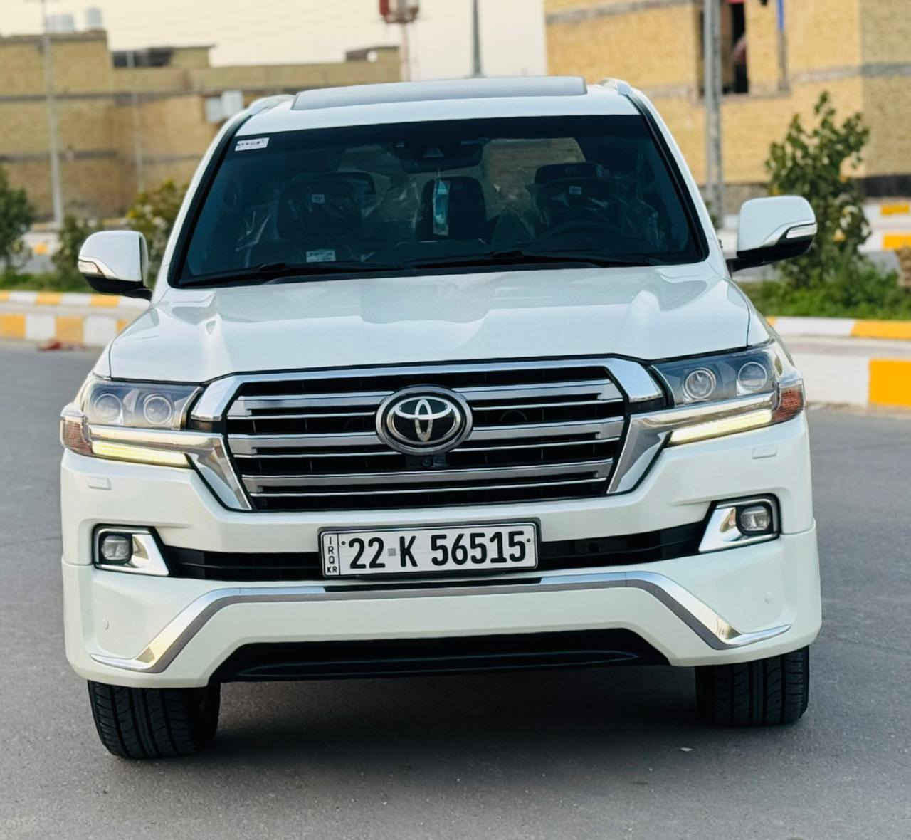 لاندكروز 2016 رقم أربيل بأسمي
مكفوله ضربه وصبغ وتبديل
فول مواصفات فئة (VX) 
فتحه بصمه كشنات جلد + كهربائي +خزن
شاشه كأمره تحكمات 
السعر (510 $)
للاسفسار الاتصال (***********)
