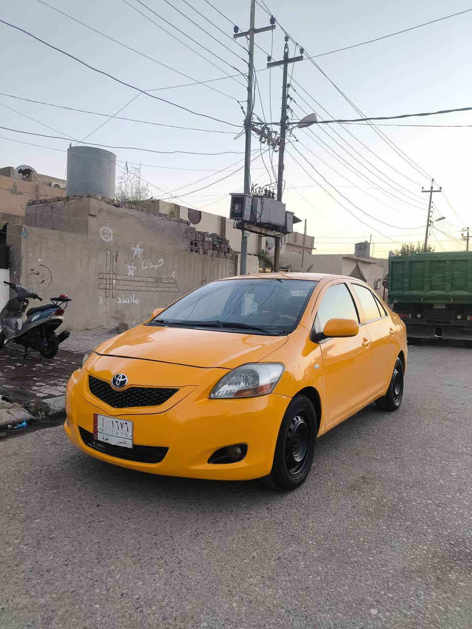 للبيع يارس خليجي موديل 2009 محرك حجم 16 سنويه لل27 شرط التحويل مشروع وطني تحويلها بكركوك يصير وبطاقه بانزين بيها سياره مابيها دواخل ولاشواصي سعرها62 وبيها مجال قليل مكانها كركوك حزيران *********** مكلف بالنشر
