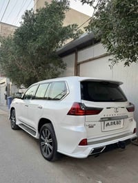 Lexus 2019 خليجية وگاله ال بريــم گامل مواصفات  المسافه المقطوعة 81000...