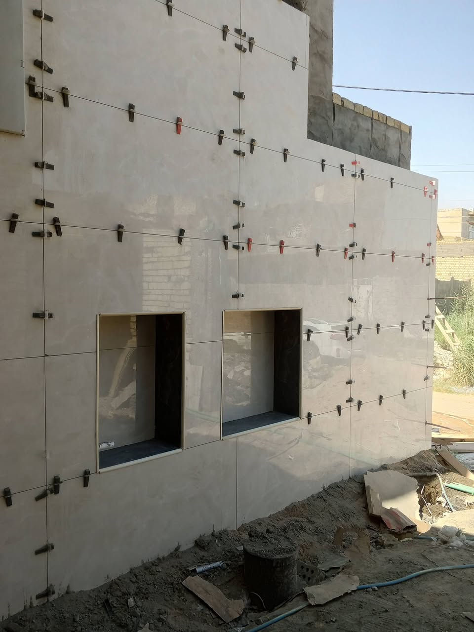 سلم عليكم خلفه سيراميك متفرغوهذه رقمي ***********
