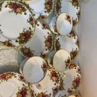 رويال البرت • طقم • ٢٠ قطعة