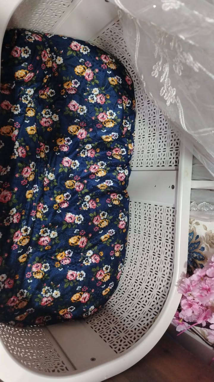 للبيع كاروك مستعمل نظيف ويا دوشك مالته كطن السعر 150 وبي مجال 
العنوان كربلاء حي رمضان


**إذا كنت صاحب هذا الإعلان وتريد حذفه لأي سبب، رجاءا أرسل رسالة إلى الدعم الفني**