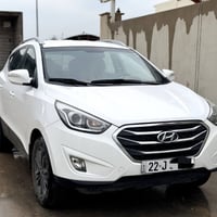 توسان ٢٠١٥ • ماشي ٢٣٠٠٠٠ • رقم اربيل