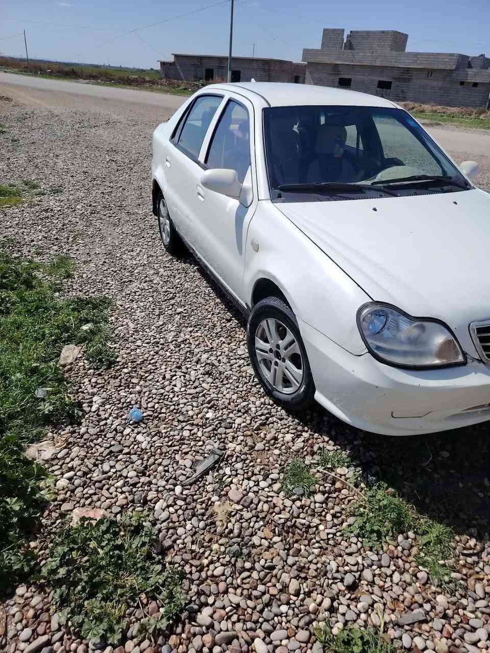 سياره سيكي موديل ٢٠٠١٣ جديدة كير محرك شرط زوج تايرات جديد تبريد ❄️ تدفائة كلها شرط جديد كابون بانزين لايتات زنول كلها جديد شرط التحويل وكالة من الشرعي السعر٤٠ وبيها مجال للتصال ***********
