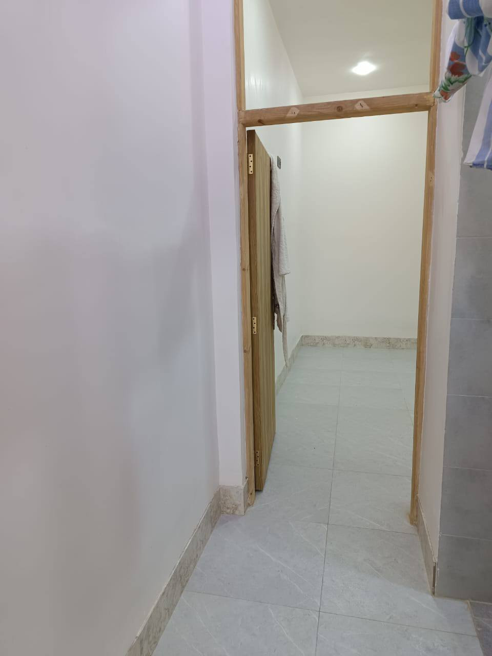 يالله توكلنا على الله وبركاته
اسمع المقطع للاخير وراح تعرف كلشي موضح ب الفيديو للاستفسار أكثر الاتصال على الارقام التاليه او زيارة مكتب الفضه للعقار الواقع في تقاطع العلويه شريفه بنت الحسن عليها السلام 

***********

***********

(***********) هذا👉 فقط وات ساب وبخدمتكم 

طابو زراعي سند ٢٥ بأسم صاحب الدار نفسه 

المساحة (١٠٠) متر 
البيت صدك تعبان علي صاحبه 
وب الخير على الي ياخذه
