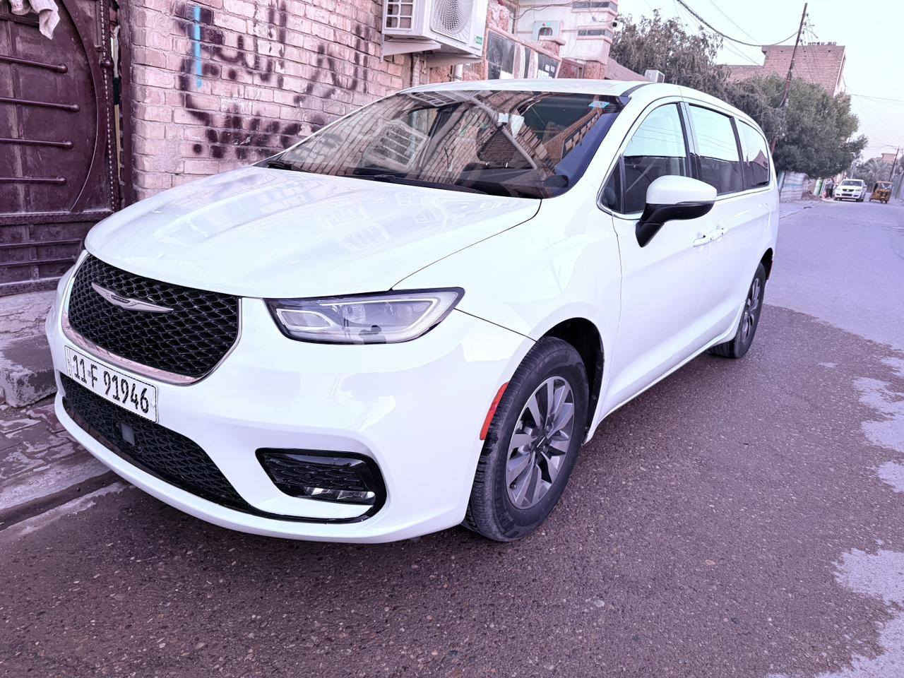 سلام عليكم

كرايسلر باسيفيكا ا  2023 🔥

📍 الموقع: بغداد الشعله

✨ المواصفات:فول الخير من عده الفتحه السياره جديده

🔹 تشغيل بصمة + تشغيل عن بعد

🔹التبريد 3 قطع منفصل

🔹 كشنات كهرباء

🔹 بيبان كهرباء + الجنطة كهرباء

🔹 شاشة + كاميرا خلفية

🔹 إنارة LED أمامية + بك لايت LED

🔹 داخل جلد فخم

🔹 رادار أمامي + نظام تحديد
السياره جديد معنا الكلما السياره 
حادثة باب السايق وجاملغ 

 

📏 ماشية: 19 الف

📞 ‬***********

***********

السعر185

او وتساب موجود 👍
