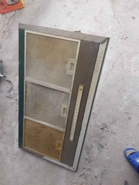 طاولة طعام • ٣ كراسي • كراج سيارة