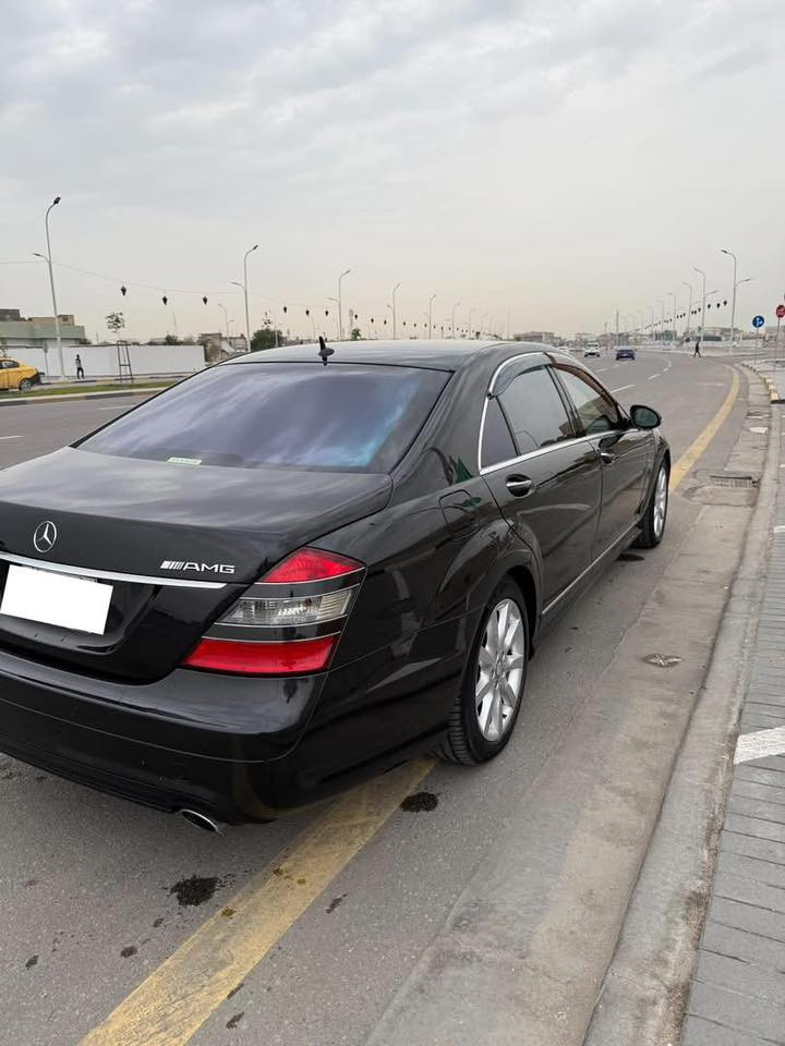 السلام عليكم 

مرسيدس اس 550 
موديل 2010
ماشيه  99 الف كيلو 
وارد يابان 
مكفوله ضربه و كص وانتربول 
السعر 100 ورقه 
العنوان البصره 
***********
