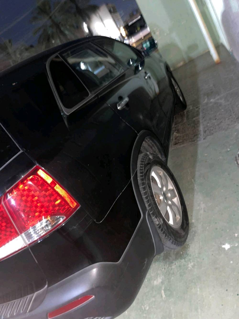 سلام عليكم  للبيع او مراوس حسب قناعه سورنتو موديل 13 وارد امريكي حادثه چاملغ وبنيد  مثل ما موضح بل صور سياره خير من الله  تبريد  ماشيه 141 سعرها 135 بيه مجال  اربع سلندر 2400 دوش تخم تاير     رقم بغداد   تحويل ثاني يوم  استفسار ***********    سياره مال بيت