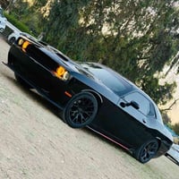 للبيع دوج جالنجر اسود السياره 2015 SXT  مطلوبه كمرك قرار 48    محرك 6 ...