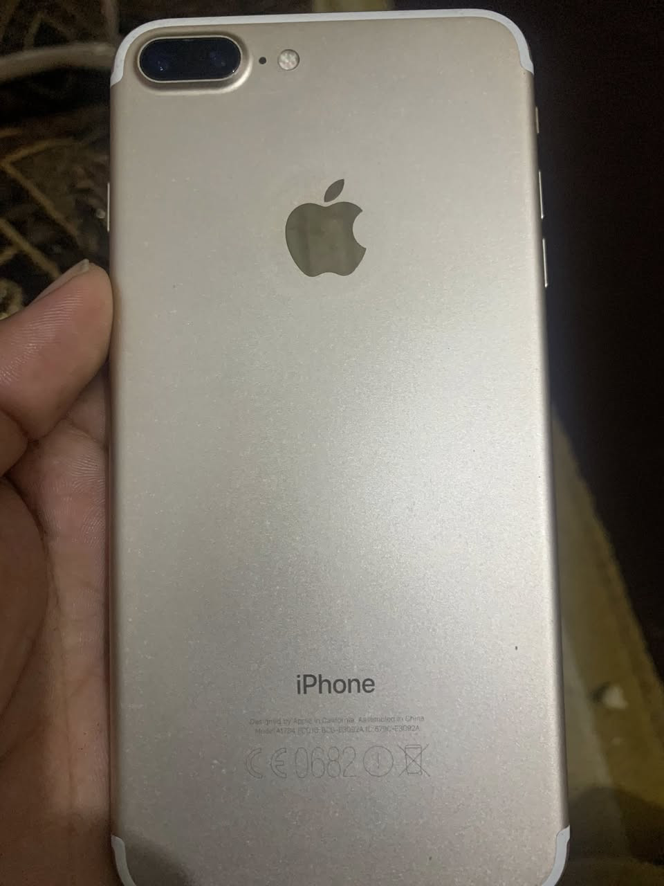 ايفون 📱 7
للبيع 
جهاز نضيف 
فقط بطاريه مبدله 
الخط شبيكه نوب تجي نوب تروح


**إذا كنت صاحب هذا الإعلان وتريد حذفه لأي سبب، رجاءا أرسل رسالة إلى الدعم الفني**