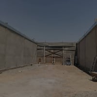 تحية طيبة انهاء اعمال البياض واللبخ بوقت قياسي6ايام لجملونان  22×8 للو...