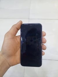 ايفون ١١ • ١٢٨ • كفاله عامه