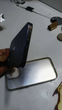 ايفون ١٣ برو ماكس ابيع فحم ذاكرة ٢٥٦ البطارية ٨٥ ٪ يمكن  الجهاز بي خط ...