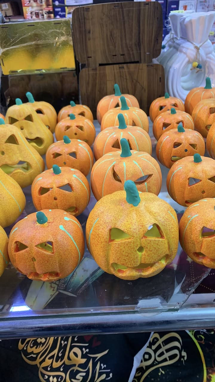 سلام عليكم وجبة جديدة
بابەتی تازەمان بۆ هاتوە بە هەرزانترین نرخ سەردانکەن لەخزمەتاناین.ناونیشان:سلێمانی سەرچنار بەرامبەر مزگەوتی مەشخەڵان
سليمانية سرجنار مقابل جامع مشخلان
***********
