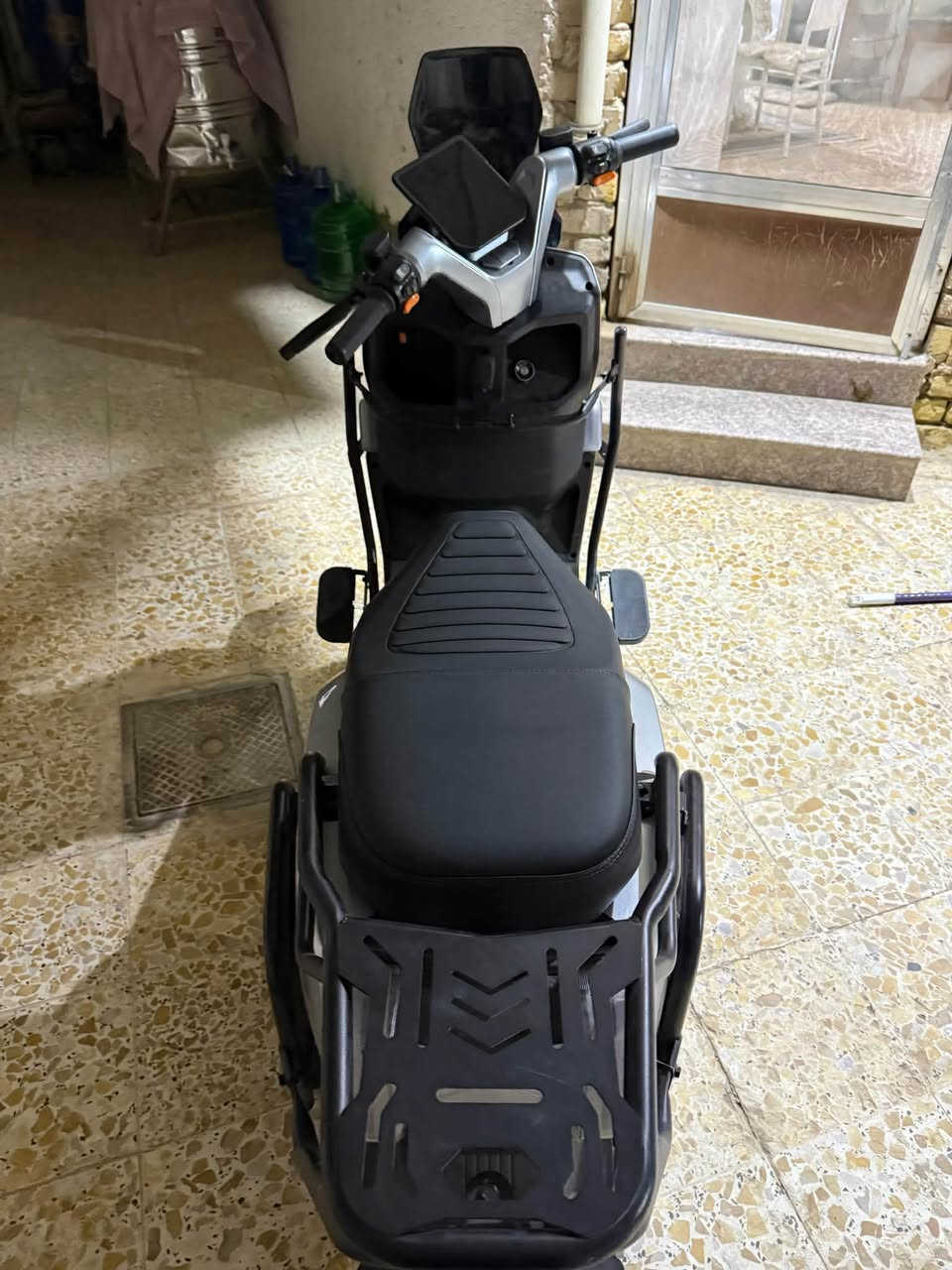 السلام عليكم
كاسحه 

صالي 10ايام من اخذتها 

ملف 2500

6بطاريات 

2اسويجات 

3سرعات 

السعر 900

اني ماخذها ب مليون 150 

***********

