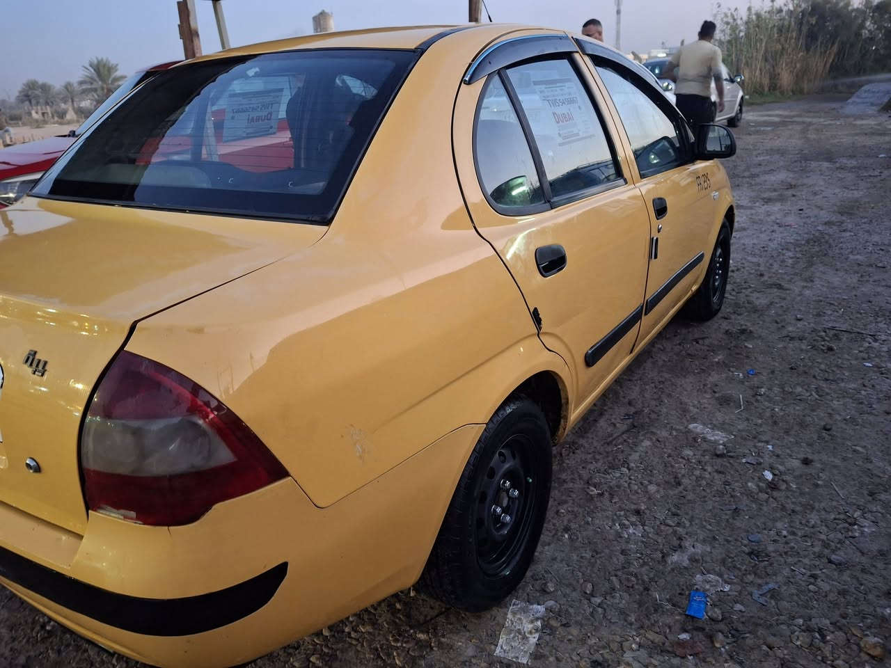 السلام عليكم ....
طيبه ٢٠١٥ كفاله عامه من ضربه وصبغ والخياس 

كير محرك كفاله 

تدفئه تبريد شغاله 

غرفه بلاديه 

رقم انكليزي ب اسمي 

سعر ٣٩ وبيه مجال قليل كلش 

مكانه حله  رقم ***********
