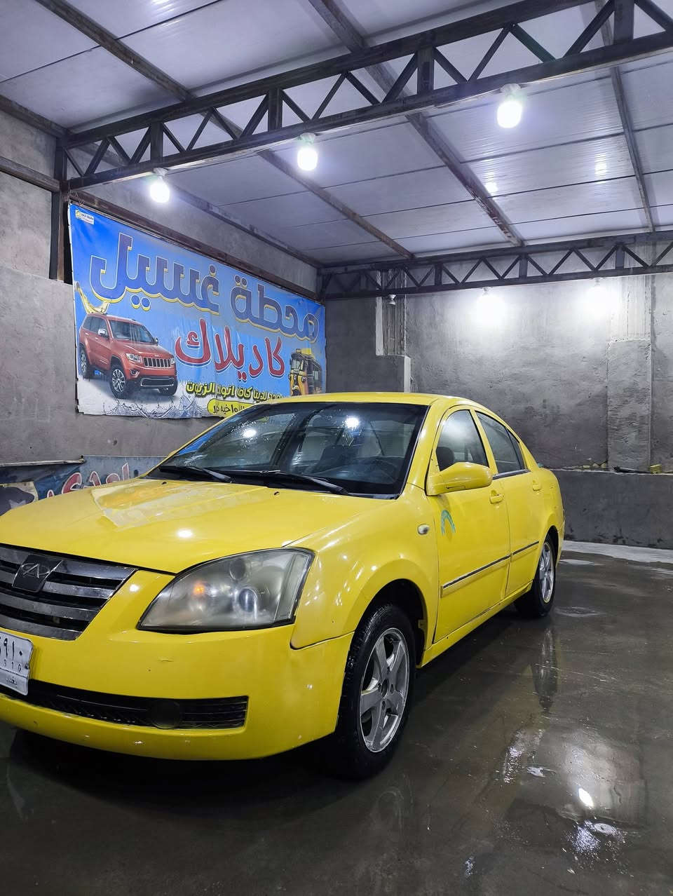 السلام عليكم ورحمه الله وبركاته 
شيري A5 موديل 2010
مكينه وكير كامري 2000 أوتو ماتيك
السياره خير من الله مال شغل ومرزوقه
السعر 38 ورقه 
العنوان الحسينيه قرب مطعم الأمير 
رقم صاحب السيارة ***********
