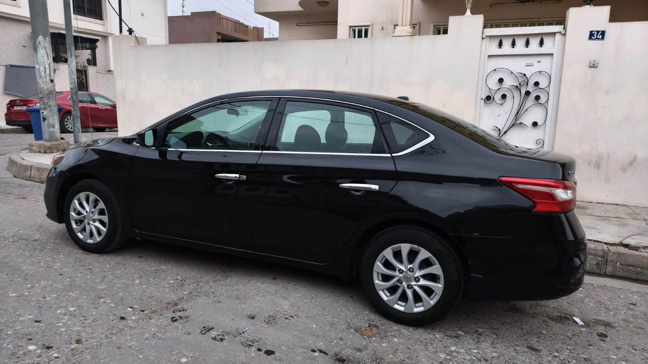 نيسان سنترا موديل ٢٠١٩ مواصفات امركي SV 
شاشه و كامرا رادار امامي تحكم ستيرن 
اربع قطع صبغ ثلث قطع امامي دواخل شويه بيها  مع جاملغ خلفي والسكف بي تعديل شويه اثر بونيت فتوح و مضروب ع سكف تحويل غرامه كير مكينه كلشي بشرط 
عليه غرامه ٤ اوراق ينزل من السعر 
سعره ٩٩ و بي مجال بسيط 
0750 850 6161
مكان سياره اربيل أربيل, العراق
