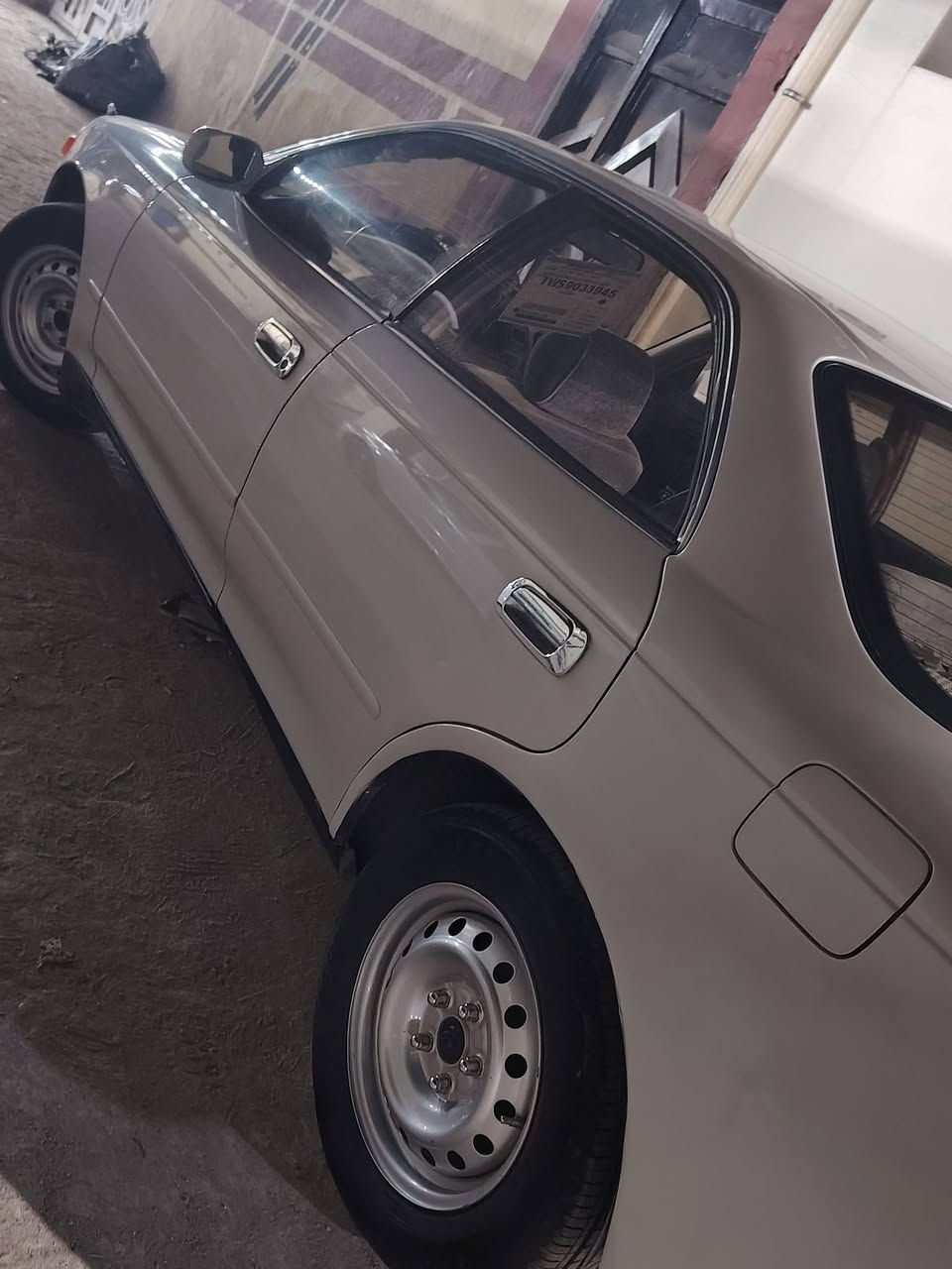 سلام عليكم سياره مارك نفخ مديل 1994 مكفوله كص ونقل جثه واصوليات فقط سياره مكينه وكير كلشي مابيهن كير جديد ستوني شاده قبل يومين السياره معمره كل اخياس ماكو غرفه نضيفه كشنات راس الثور كهربائيه شاشه
السياره نضيفه رقم بغداد بسمي سنويه لل 2027 السعر 58مكان السياره نجف ***********
