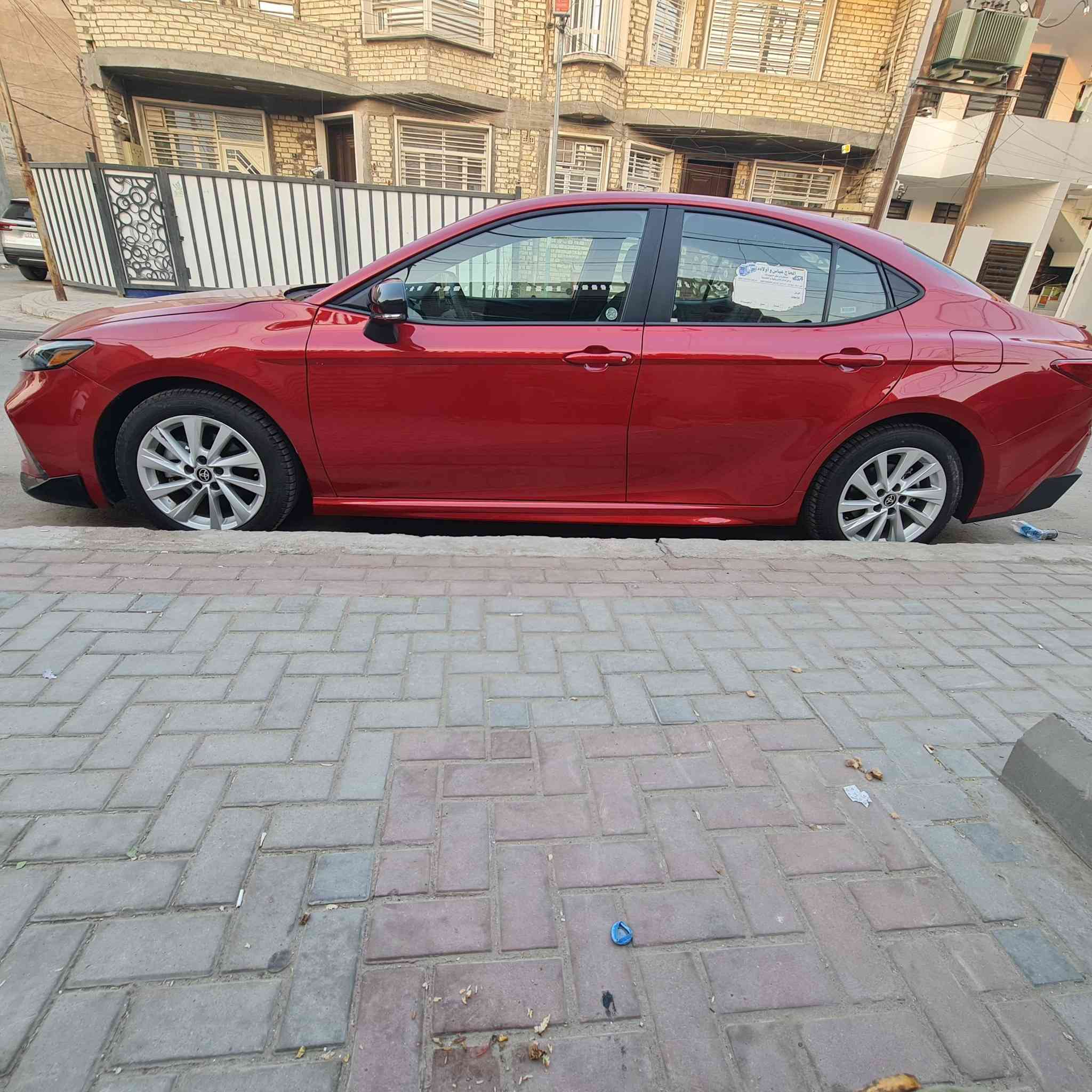 السلام عليكم  كامري هايبرد محرك ٢٥٠٠   SE  موديل 2025 رقمهه بغداد ضرر خشم البراكيت اليسرة فقط  جاملغ وبنيد مبدلات ومصبوغات  السيارة  زيرو ماشية 800  ميل فقط  مواصفات  كشنات جلد بصمة شحن واير ليس اوتو هولد ٣ وضعيات قيادة رادار امامي خلفي   سياقة ذاتية تحديد مسار كشن السائق كهرباء مكان السيارة بغداد الدورة السعر٢٢٠ وبيه مجال للطيبين للاستفسار  *********** او ***********١
